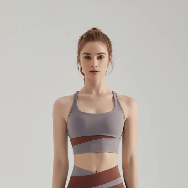 1_94943527-f783-4990-92a0-c1d49340f738 High Performance Two-Tone Sports Bra
